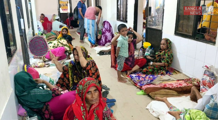 নোয়াখালীতে বন্যায় ডায়রিয়ার প্রকোপ, ওষুধের সংকট