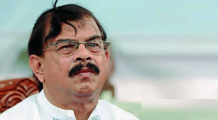বুকে ব্যথা নিয়ে হাসপাতালে মাহমুদুর রহমান মান্না