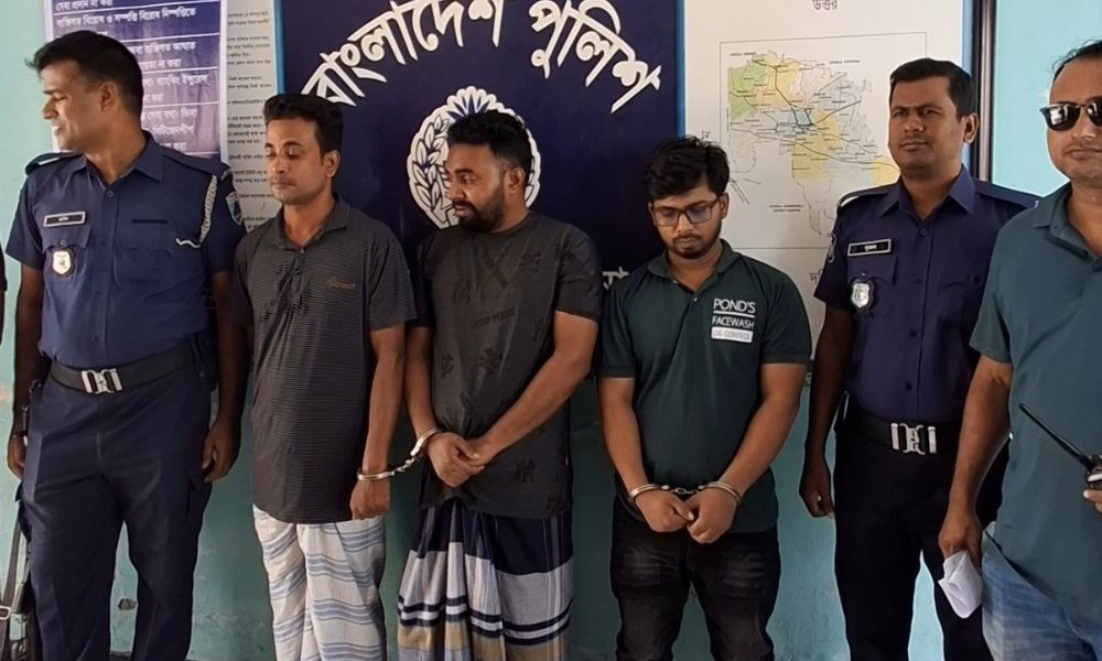 হাসপাতালে নারী রোগীকে যৌন হয়রানি, গ্রেপ্তার ৩
